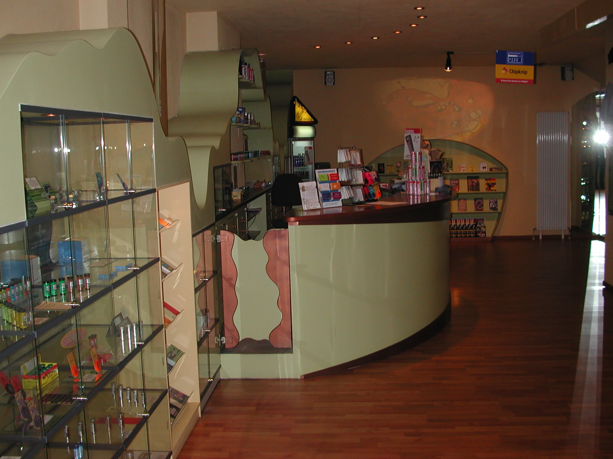 De Sjamaan Smartshop Nijmegen 2001